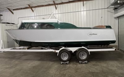 1958 Crestliner Vagabond 22′